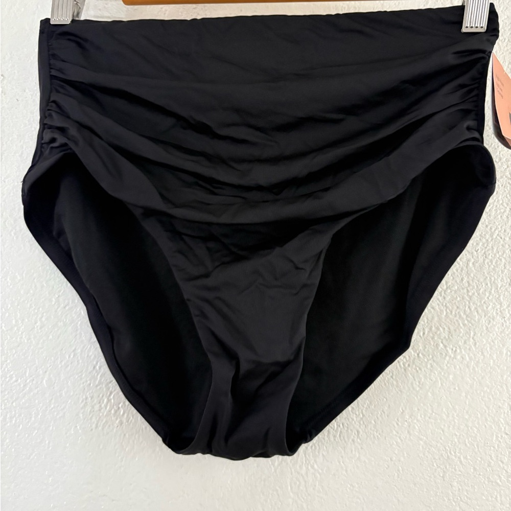 Shade & Shore high rise full seat coverage black Bikini Bottom  size M